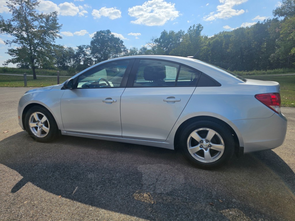 2014 Chevrolet Cruze Image 9