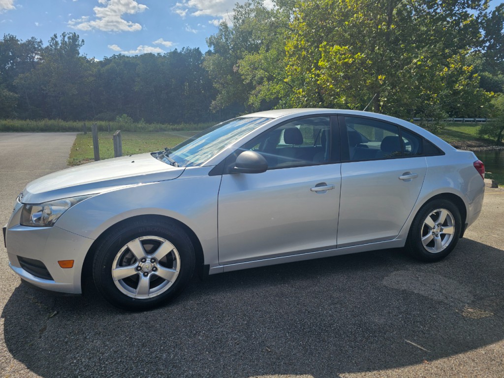 2014 Chevrolet Cruze Image 11