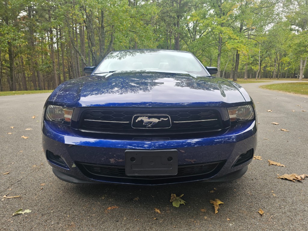 2012 Ford Mustang Image 13