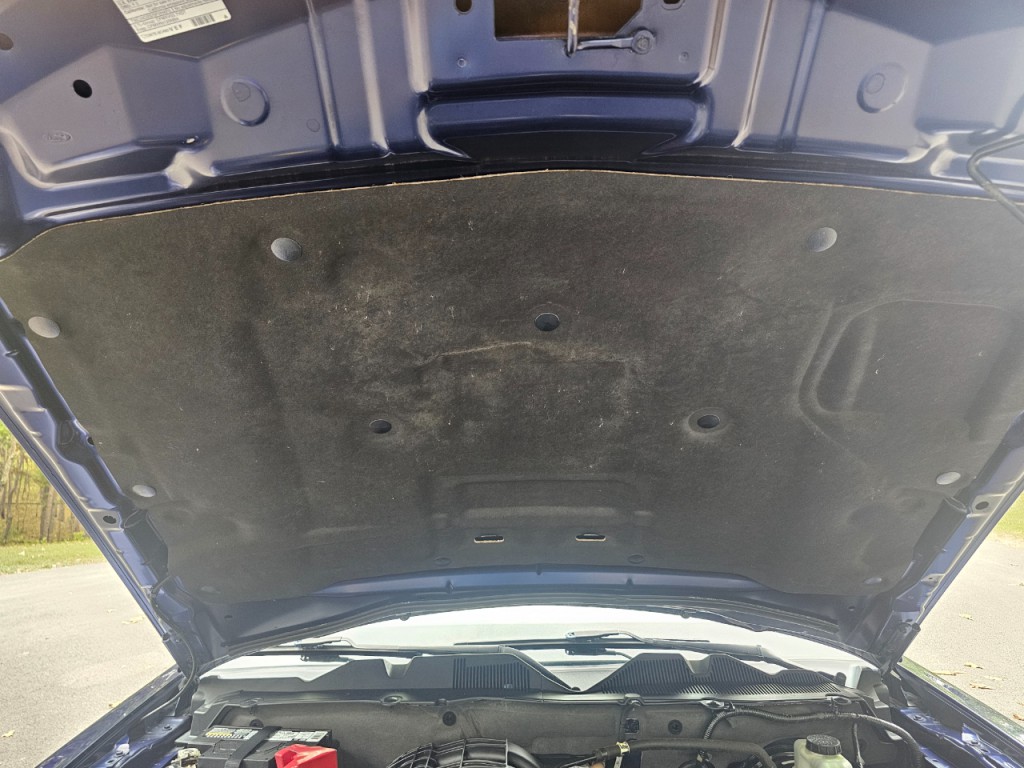 2012 Ford Mustang Image 24