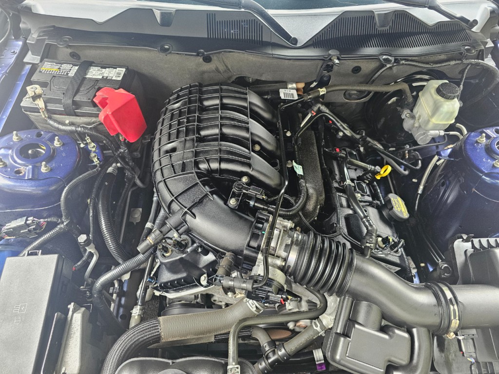 2012 Ford Mustang Image 26