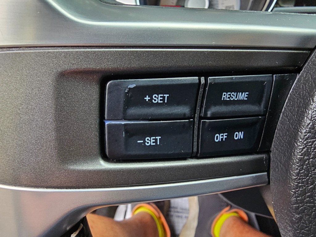 2012 Ford Mustang Image 33