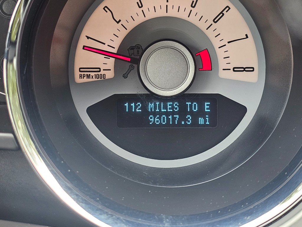 2012 Ford Mustang Image 35