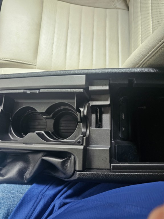 2012 Ford Mustang Image 41