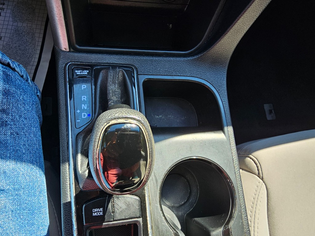 2016 Hyundai Sonata Image 40
