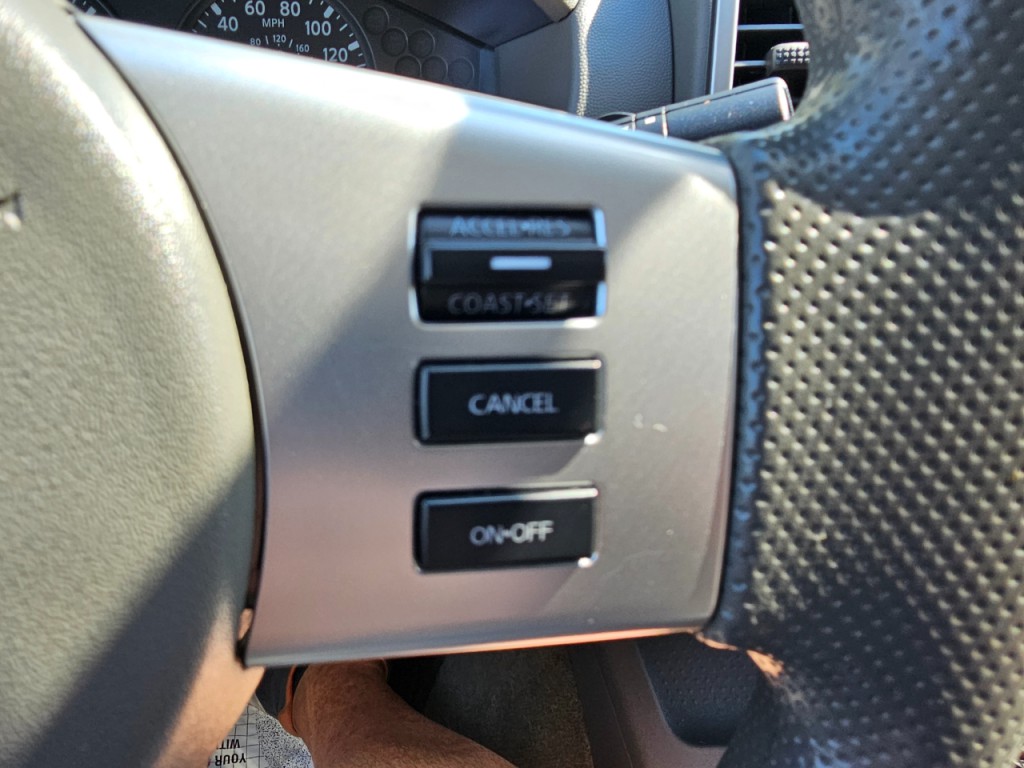 2016 Nissan Frontier Image 32