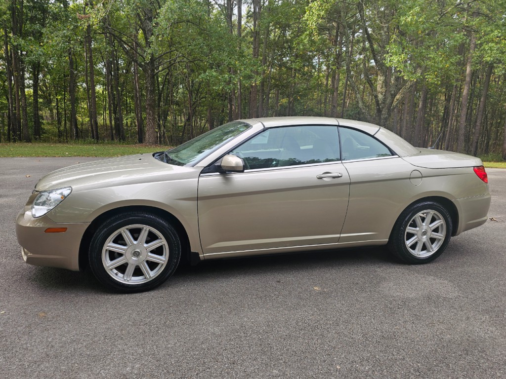 2008 Chrysler Sebring Image 11