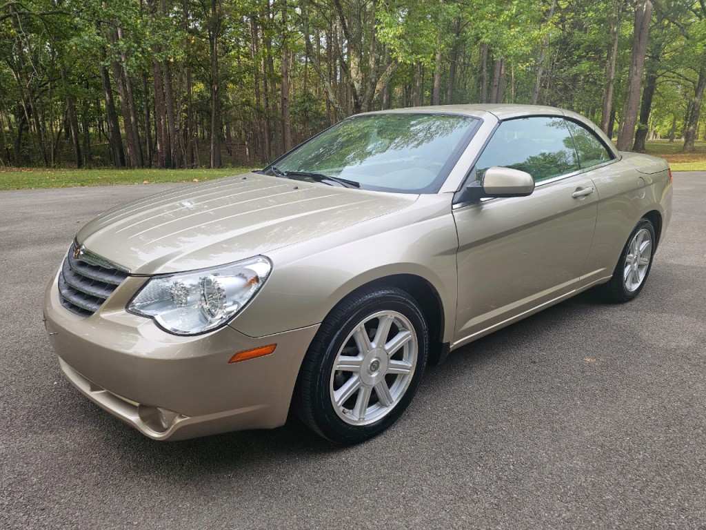 2008 Chrysler Sebring Image 12