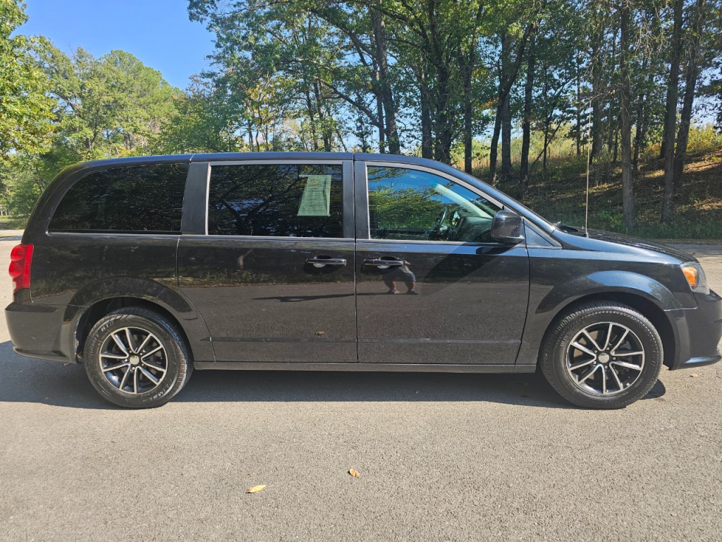2018 Dodge Grand Caravan Image 4