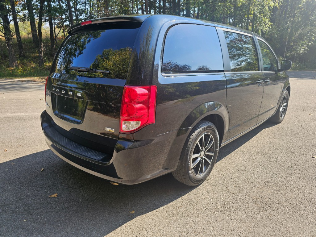 2018 Dodge Grand Caravan Image 6