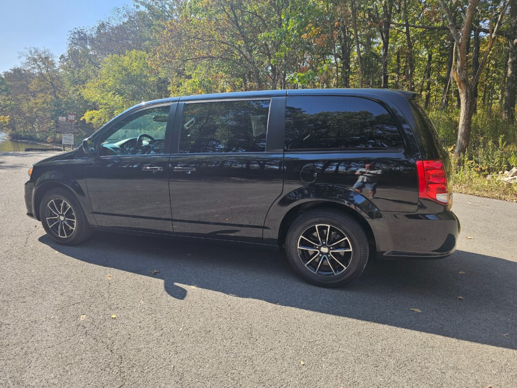 2018 Dodge Grand Caravan Image 9