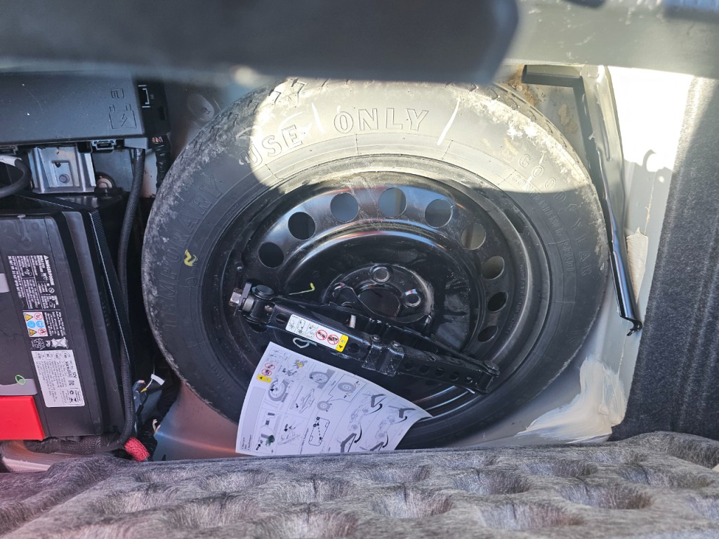 2018 Chrysler 300 Image 41