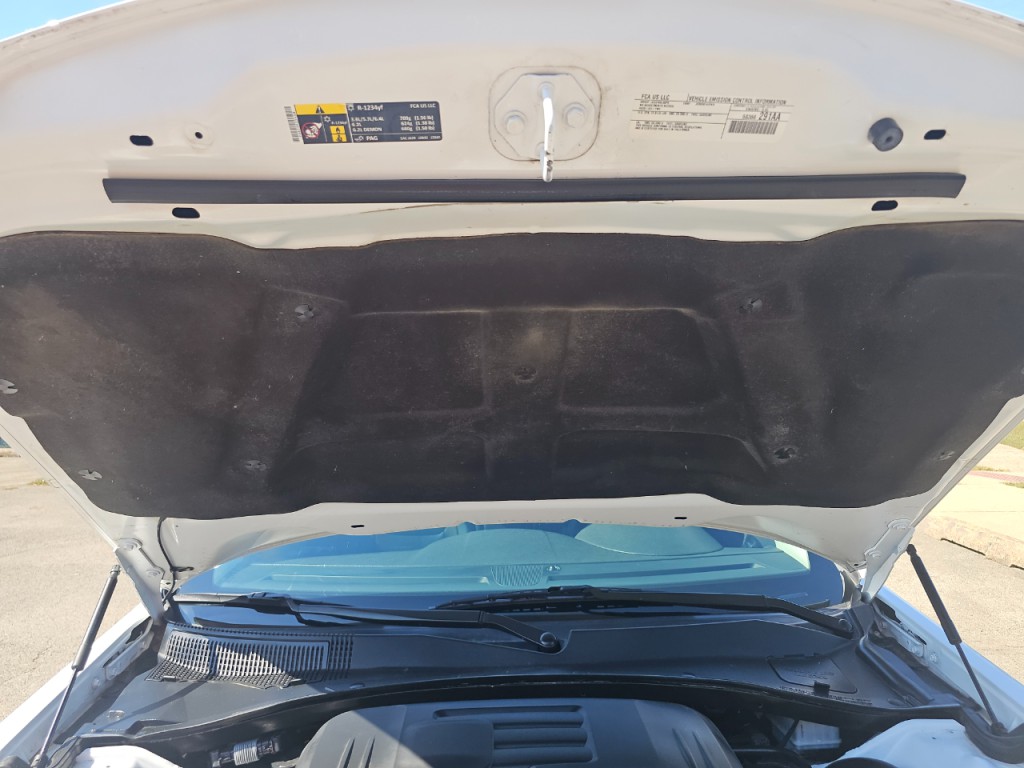 2018 Chrysler 300 Image 47