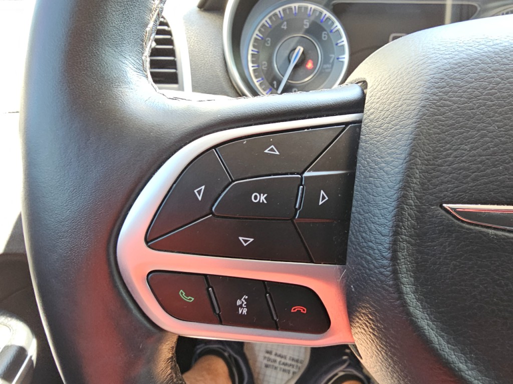 2018 Chrysler 300 Image 56