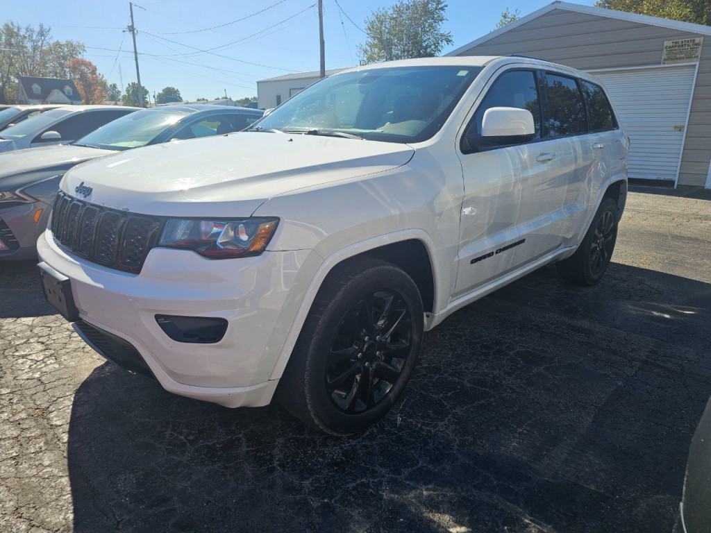 2017 Jeep Grand Cherokee Image 4