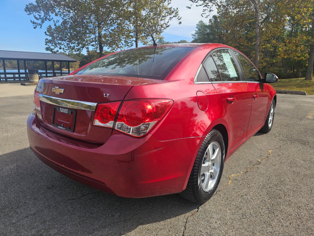 2013 Chevrolet Cruze Image 6