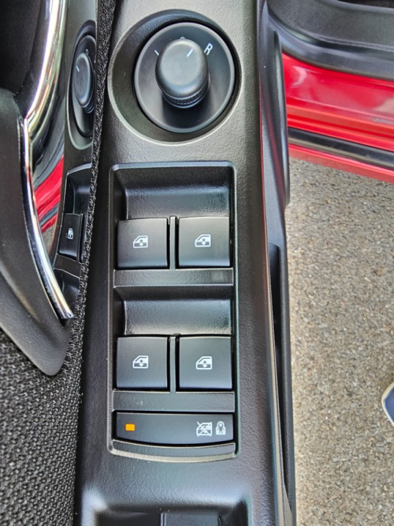 2013 Chevrolet Cruze Image 31