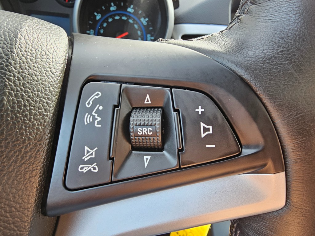 2013 Chevrolet Cruze Image 34