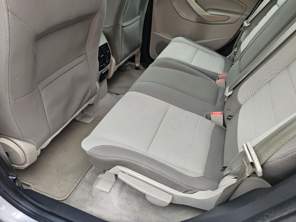 2014 Ford C-Max Image 24