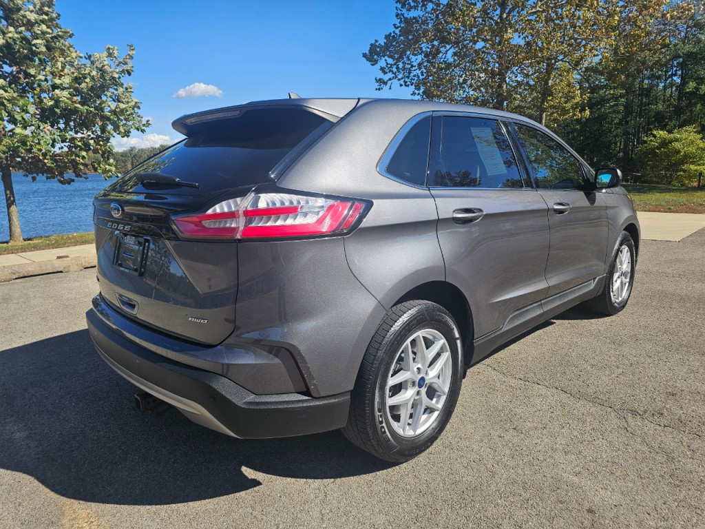 2021 Ford Edge Image 6