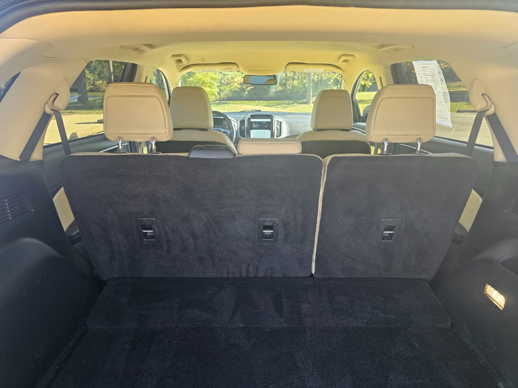 2021 Ford Edge Image 22