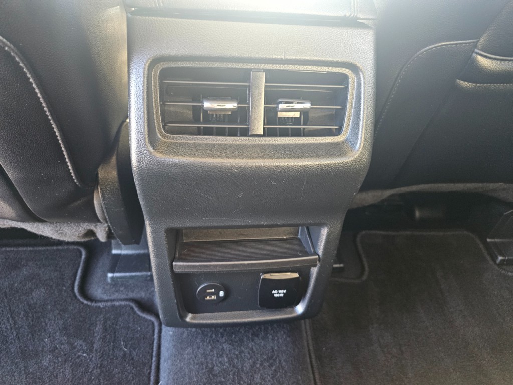 2021 Ford Edge Image 29