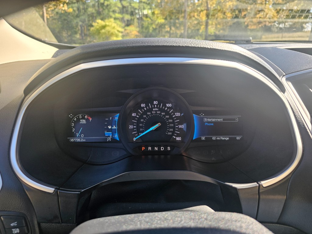 2021 Ford Edge Image 44