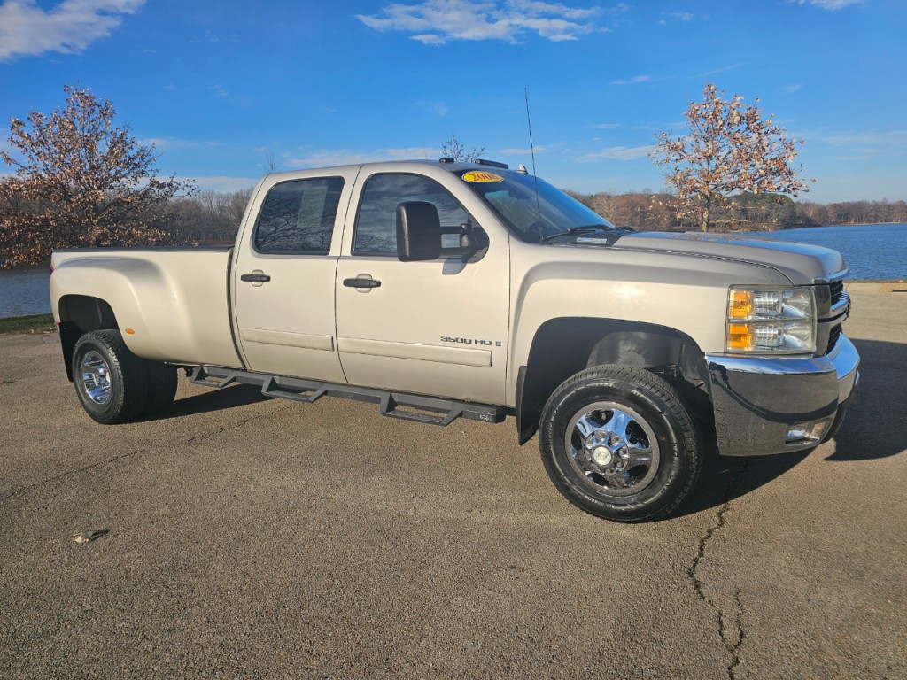 2008 Chevrolet Silverado 1500 Image 3