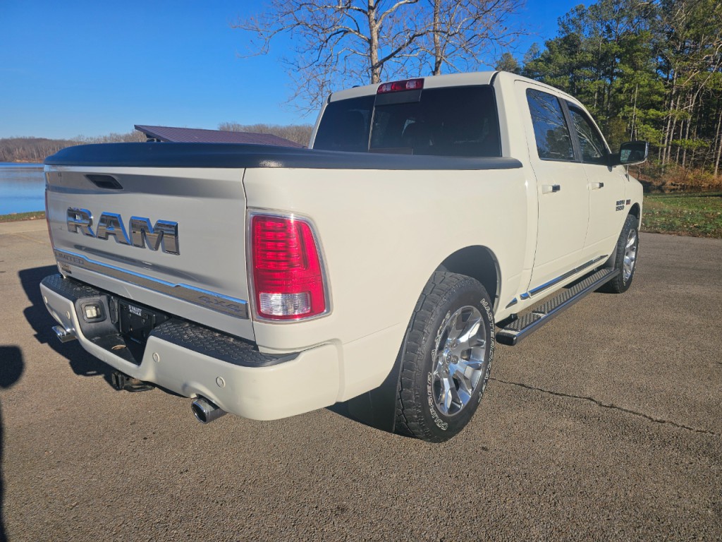 2017 RAM 1500 Image 6