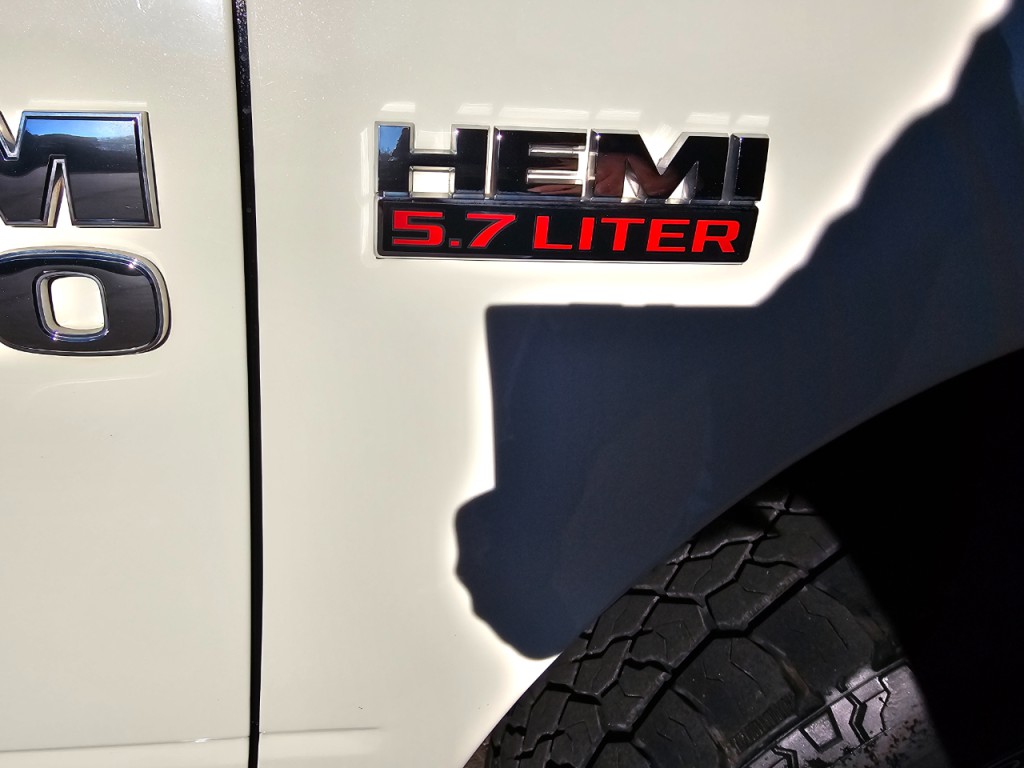 2017 RAM 1500 Image 16