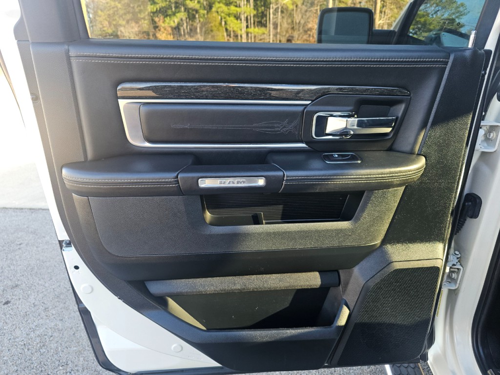 2017 RAM 1500 Image 29