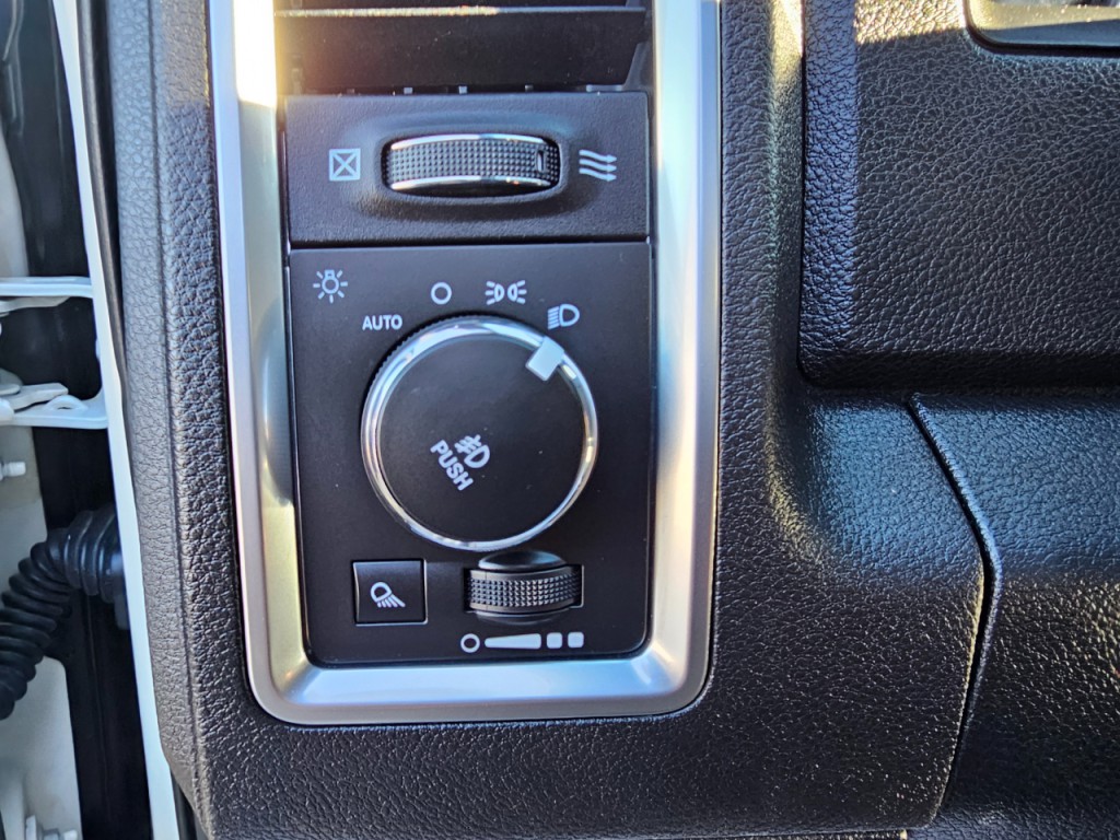 2017 RAM 1500 Image 40