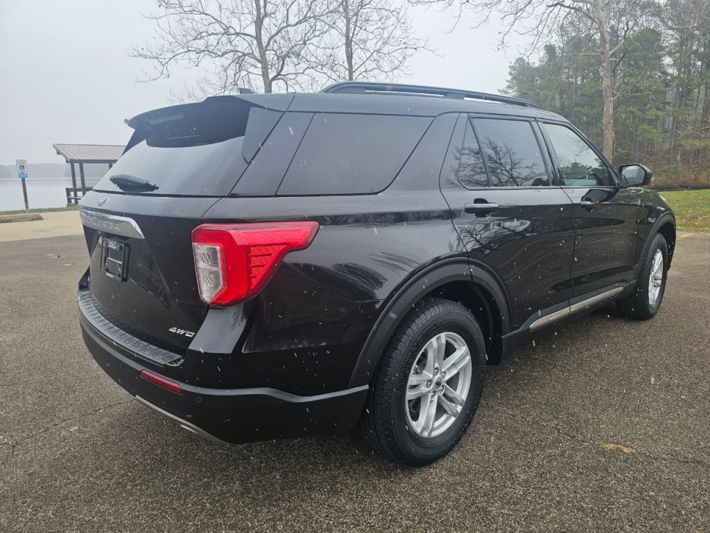 2022 Ford Explorer Image 6