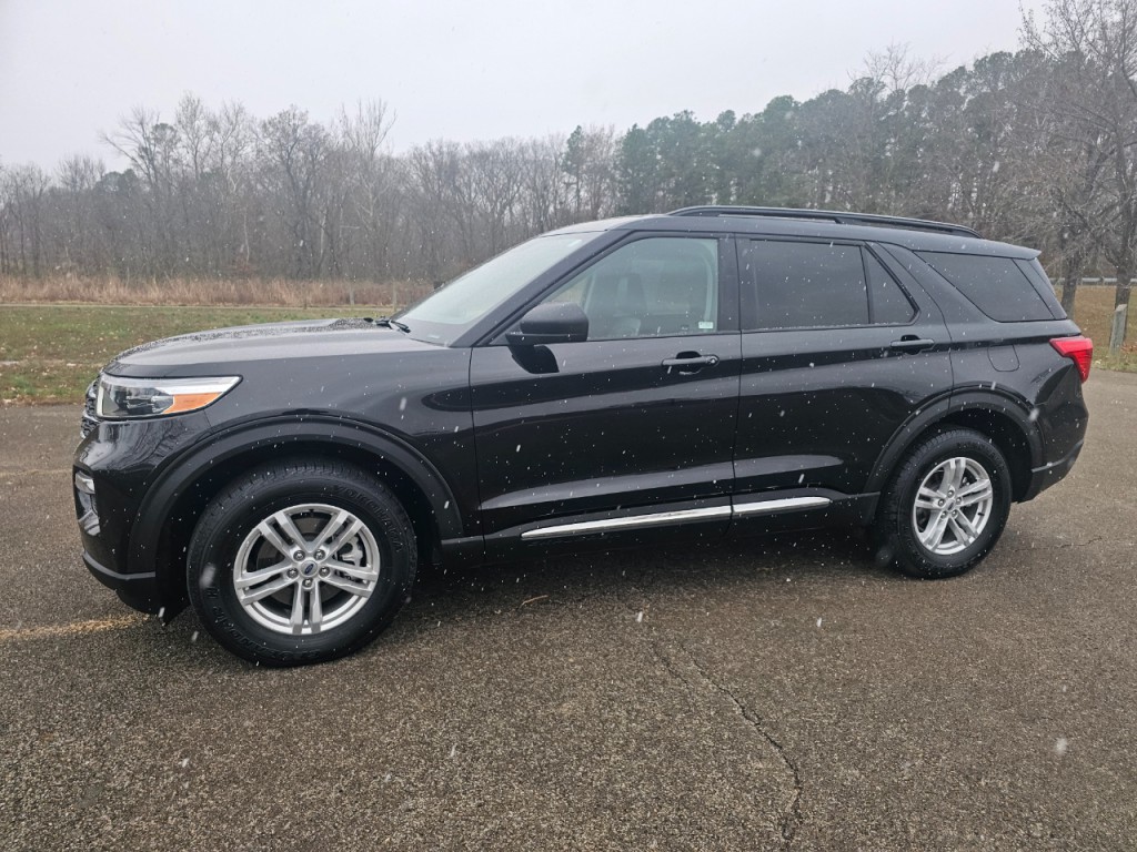 2022 Ford Explorer Image 11