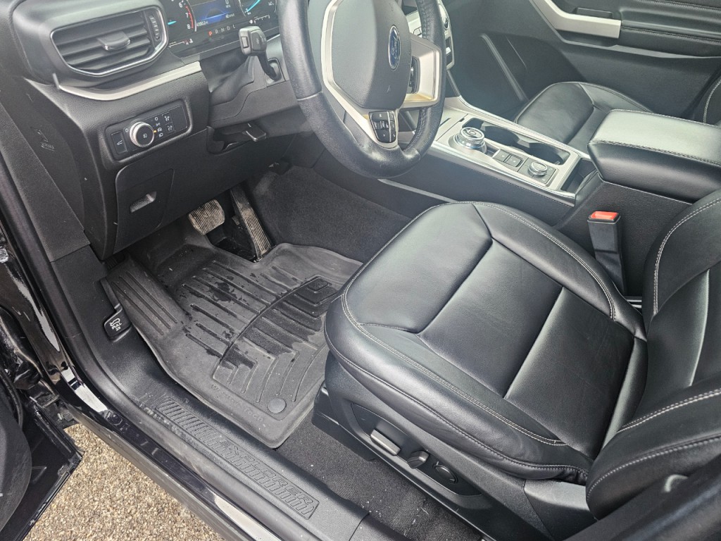 2022 Ford Explorer Image 26