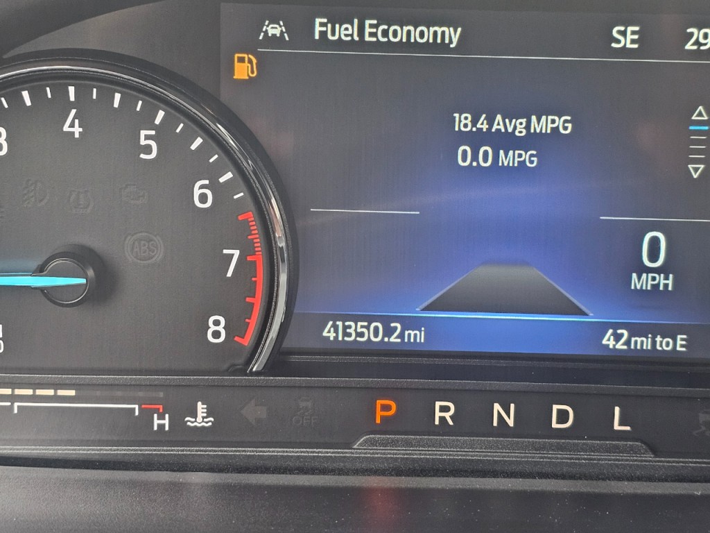 2022 Ford Explorer Image 38