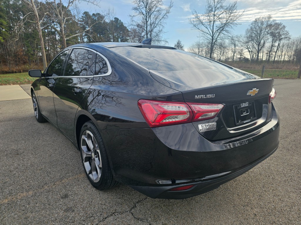 2020 Chevrolet Malibu Image 8