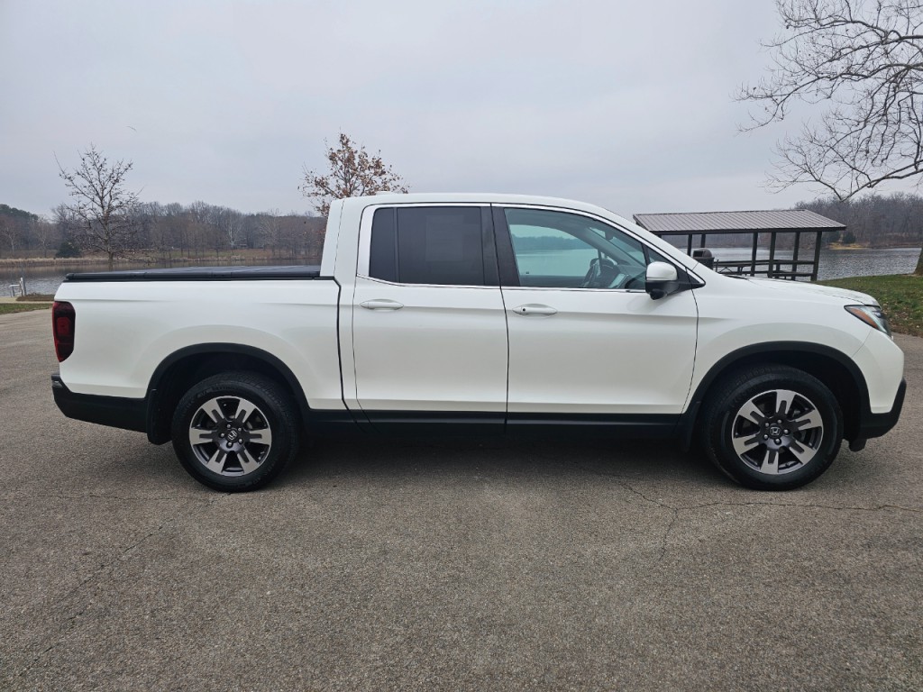 2018 Honda Ridgeline Image 4