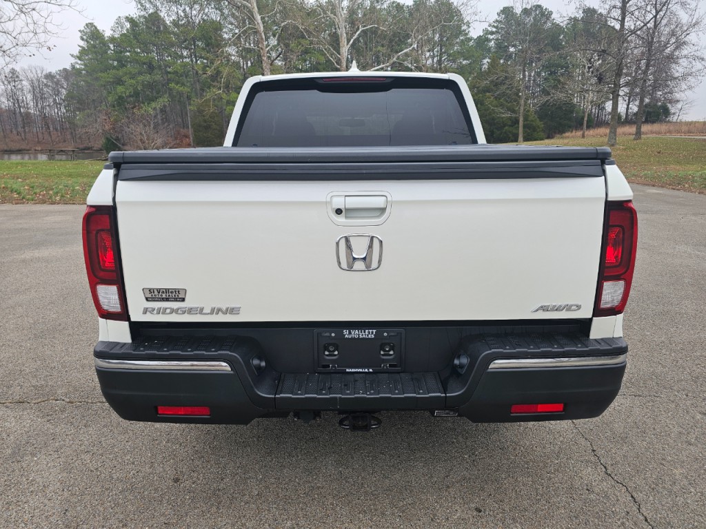 2018 Honda Ridgeline Image 7