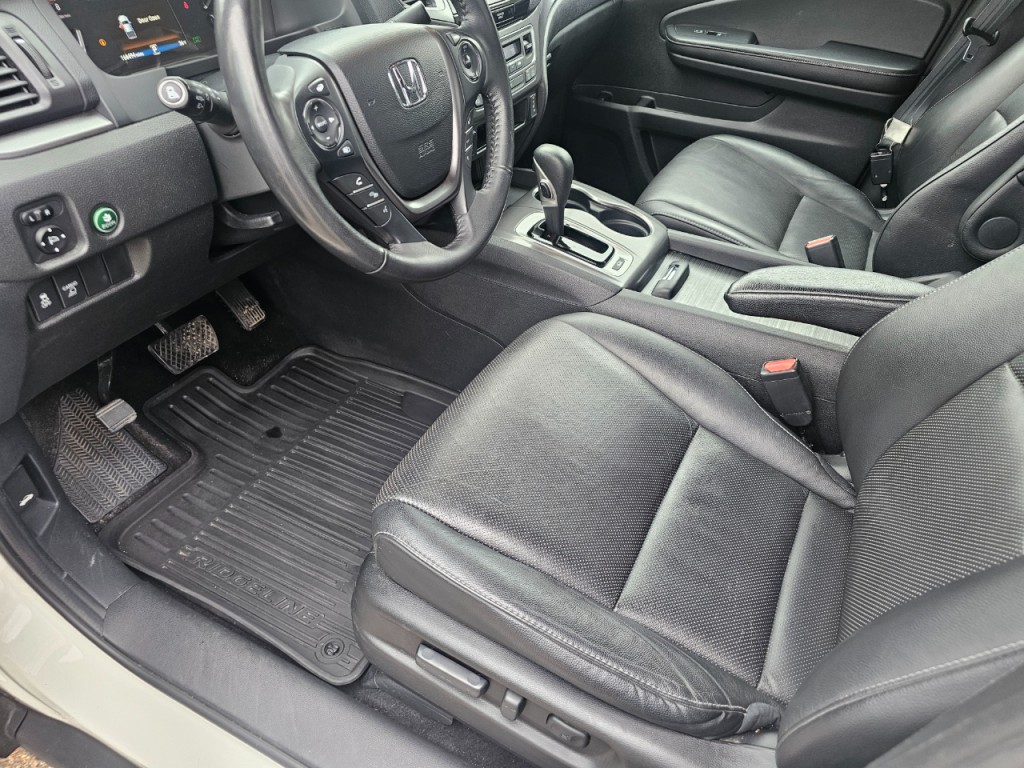 2018 Honda Ridgeline Image 27