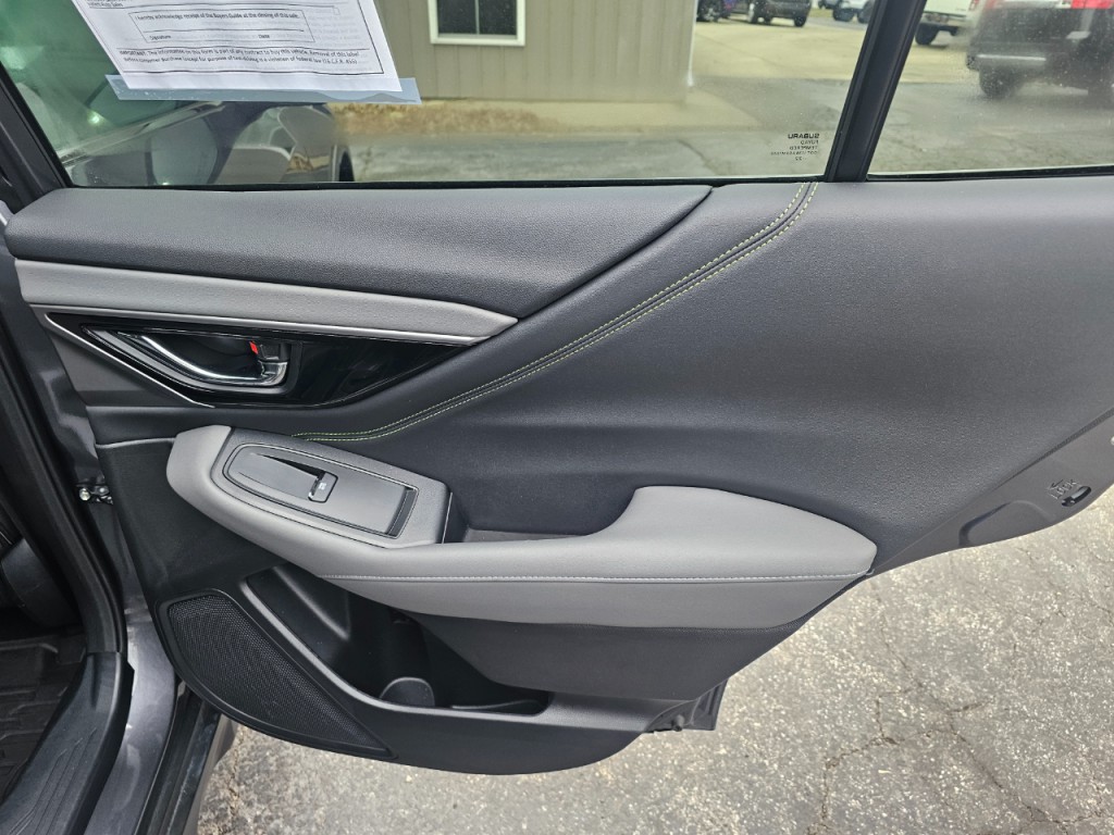 2022 Subaru Outback Image 17