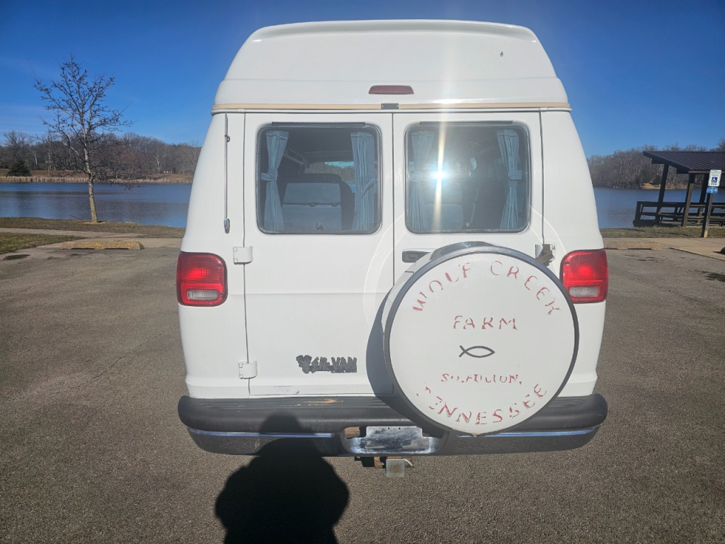 1994 Dodge Ram Van Image 29