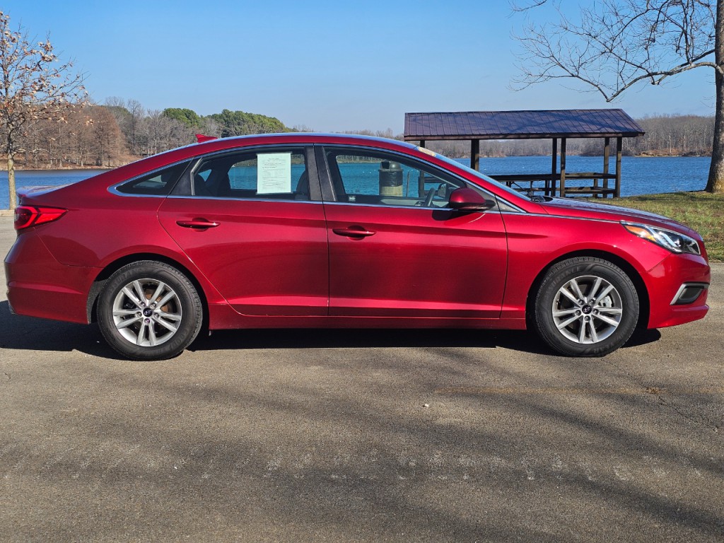 2016 Hyundai Sonata Image 4