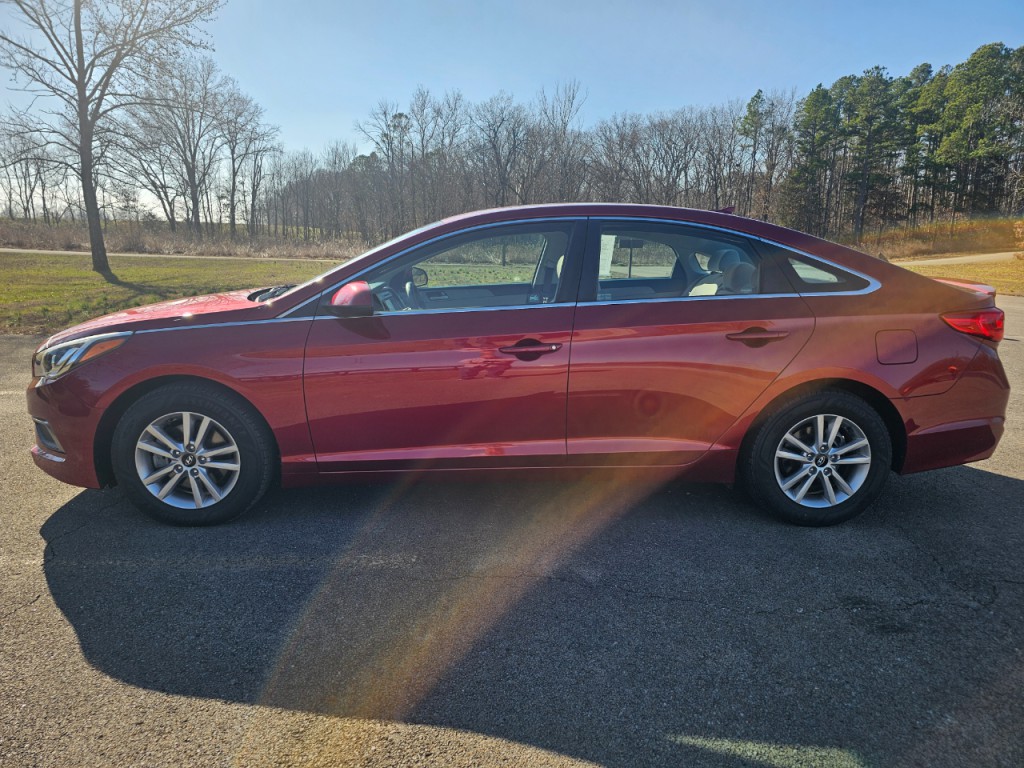 2016 Hyundai Sonata Image 10