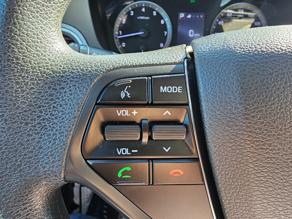 2016 Hyundai Sonata Image 34