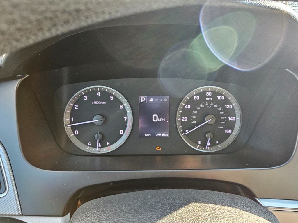 2016 Hyundai Sonata Image 35