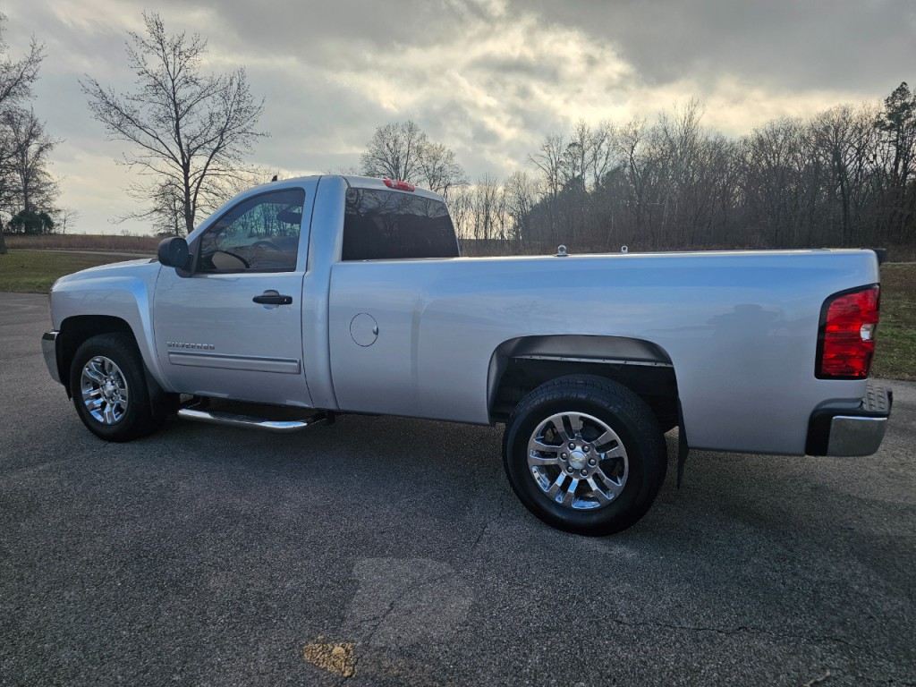 2013 Chevrolet Silverado 1500 Image 9