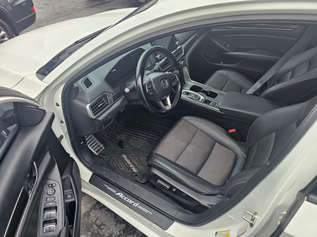 2020 Honda Accord Image 5