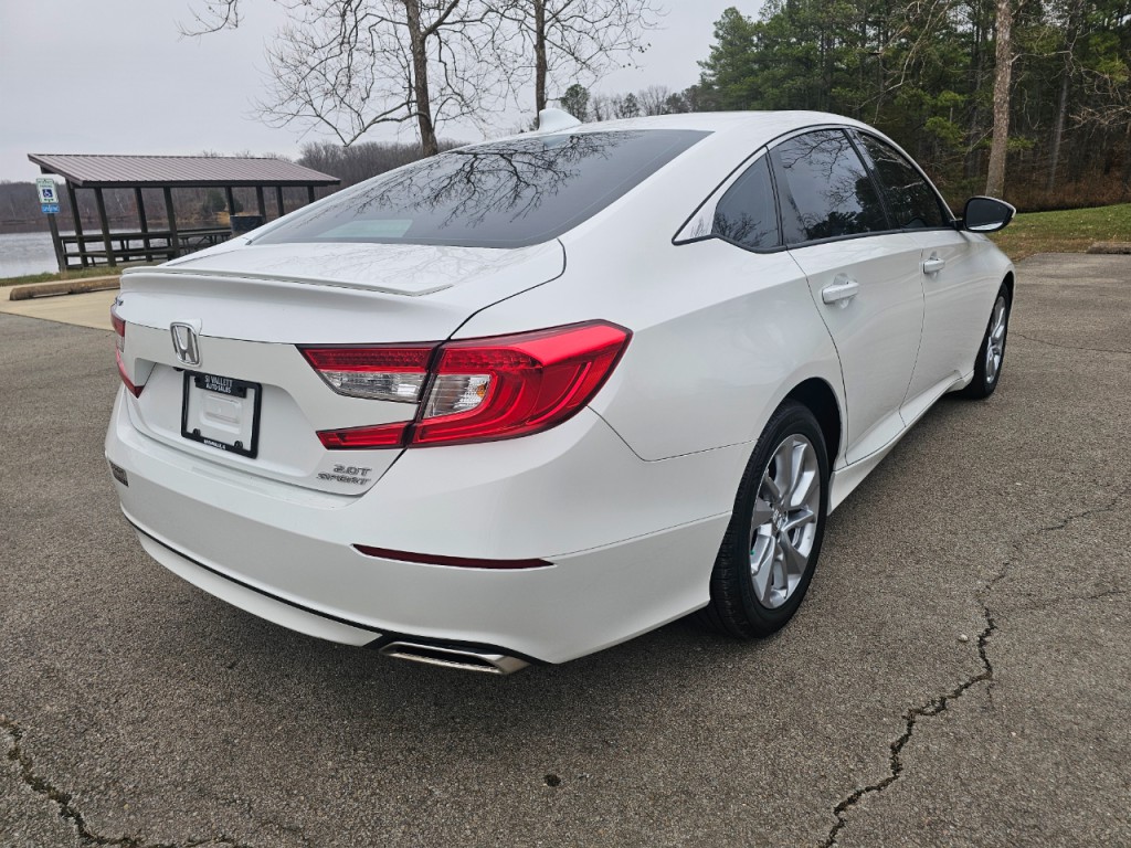 2020 Honda Accord Image 6