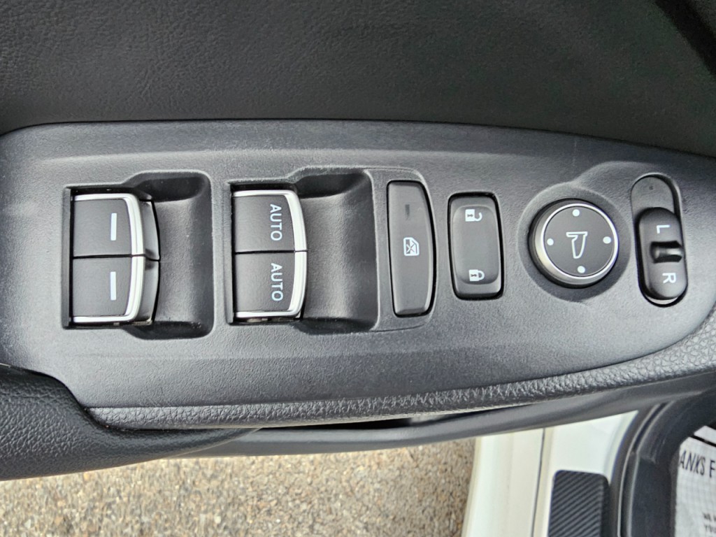 2020 Honda Accord Image 30